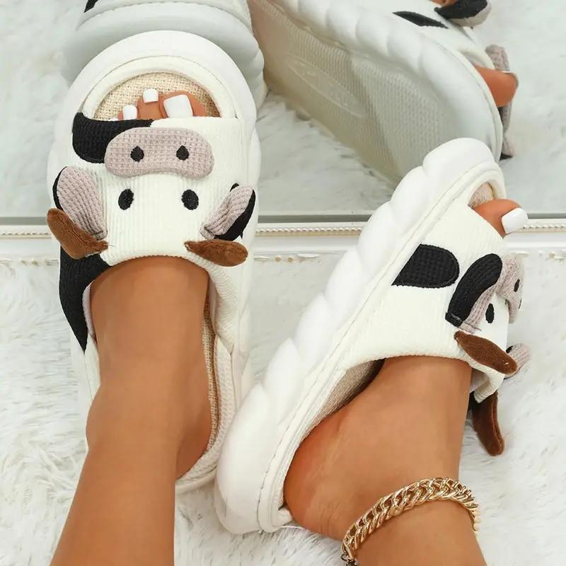 Women's Cartoon Cow Slippers Cute Animal Shape Slippers Thick Sole Soft Indoor Outdoor Slippers