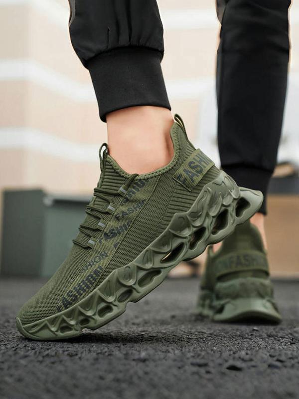 Men's Fashionable Letters Print Lace Up Low Top Sneakers, Casual Comfortable Sports Running Shoes, Trendy All-match Chunky Sneakers for Daily Wear