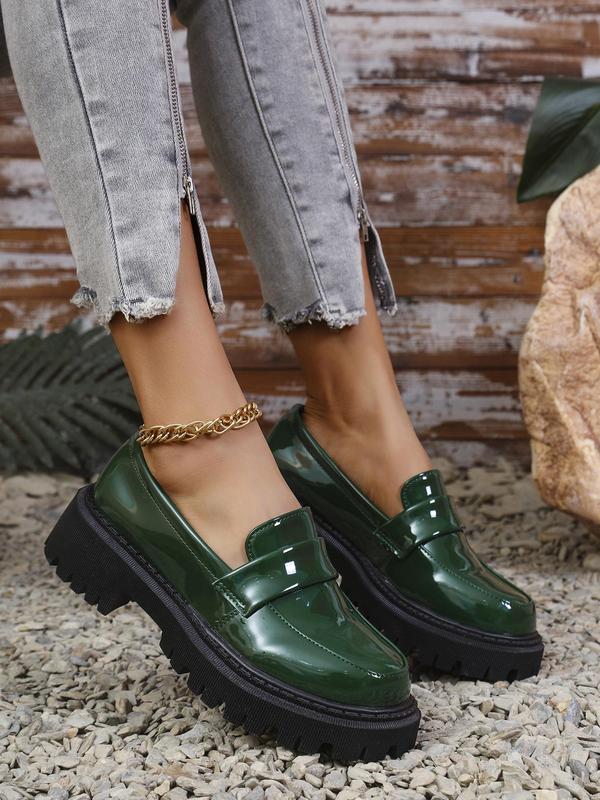 Fashionable Green Belted Platform Loafers, Casual Versatile Round Toe Slip on Shoes for Women, All-match Commuter Shoes for Work & Daily Wear