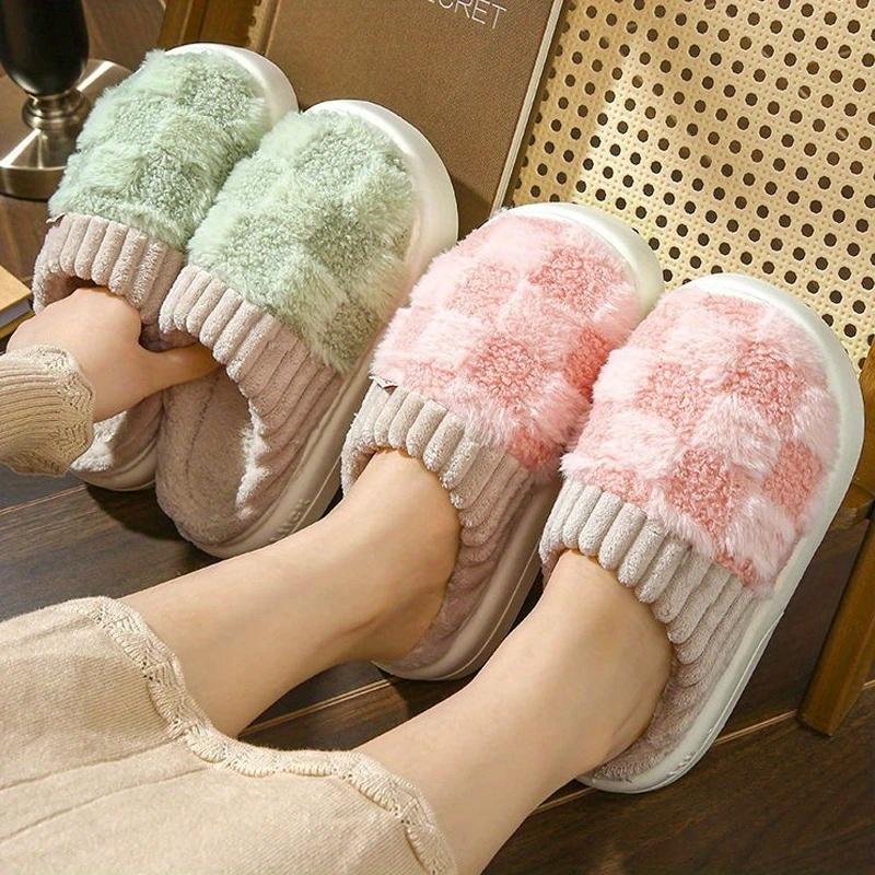 Plush Slippers for Women Men Plaid Cuff Warm Fuzzy Fleece Slipper Cozy Memory Foam Checkered Home Shoes Non-Slip