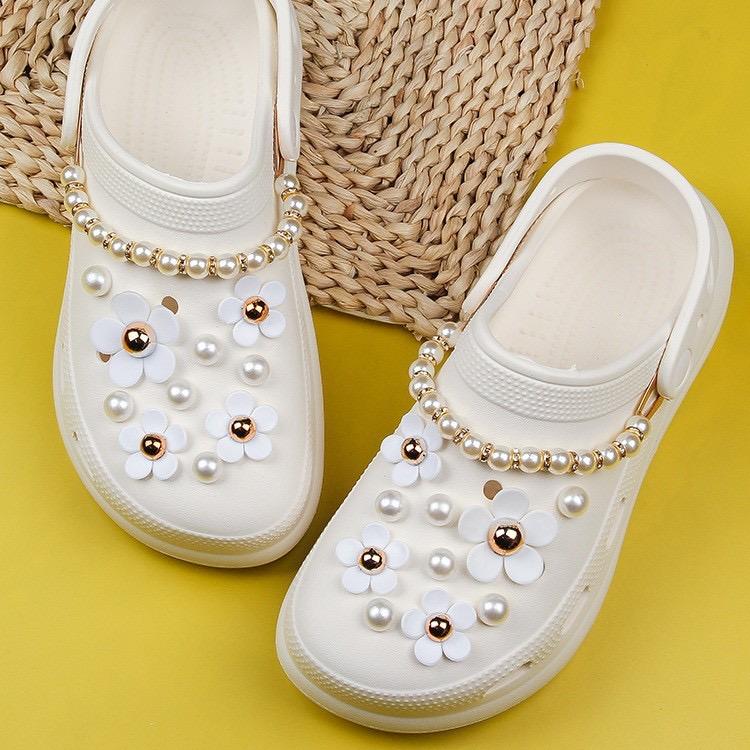 18pcs teddy bear Elegant Rhinestone Clogs Jibbitz, charms Decoration, Comfort Decor Orthotic Bridal, VALENTINE GIFT, GIFT FOT HER, GIFT FOR HIM, FAST SHIPPING, US SHIPPING