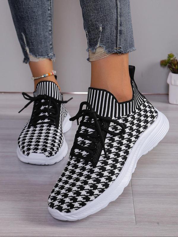 Sporty Houndstooth Graphic Lace Up Sneakers Women, Trendy Designer Sneakers, Soft Lightweight Sports Shoes, Chic All-match Casual Trainer, Girl Daily Footwear, Fall Outfits, Fall Freshness, Sneakers Women 2024