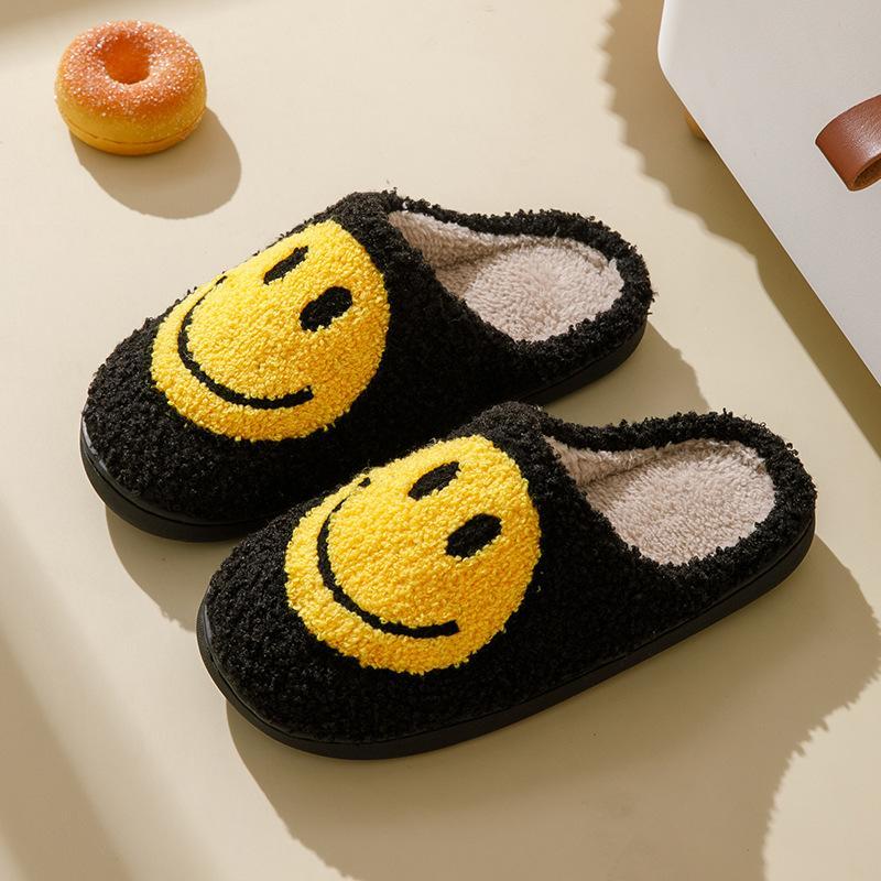 1 Pair Of Smile Face Slippers For Male, Retro Comfy Warm Soft Fuzzy Plush Slip-On House Shoes Funny Cute Happy Smile Home Winter Warmies Pillow Cloud Memory Foam Fluffy Slipper For Indoor & Outdoor