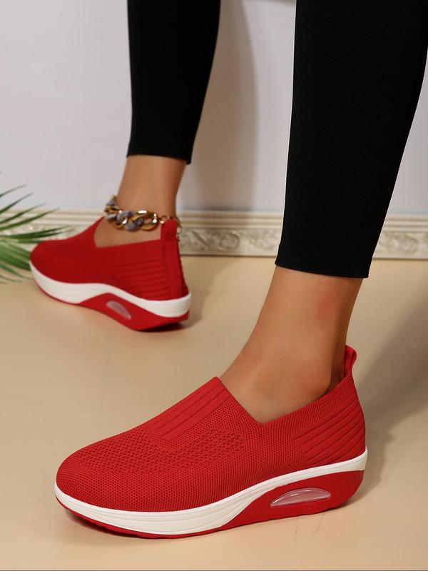 Women's Breathable Lightweight Slip on Sneakers, Casual Comfortable Sports Running Shoes, All-match Round Toe Slip on Shoes for Daily Wear