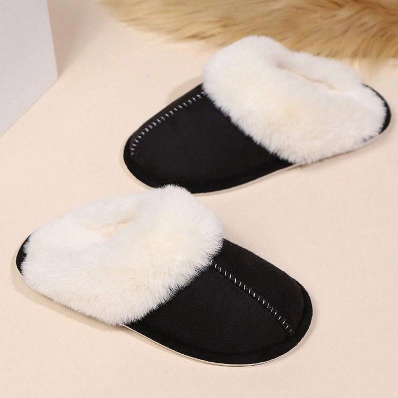 Warm Women's Plush Fleece-Lined Slip-On Moccasin with Fluffy Detail - Non-Slip Winter Home Slippers on Flat Platform Sole  Comfy Memory indoor  shoes Soft Anti-Skid