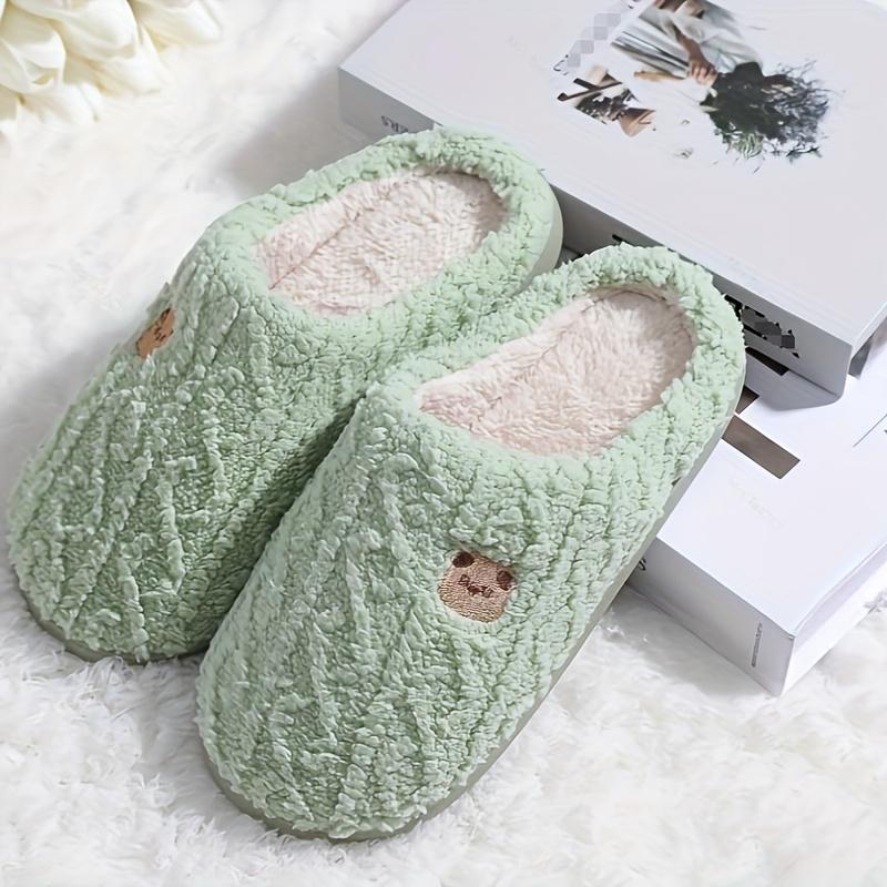 Ultra-Soft Bear Pattern Plush Slippers - Super Cute & Insulated, Effortless Slip-On for Cozy Winter Nights - Luxurious Flat Fuzzy Shoes, Perfect for Home & Bedroom Comfort