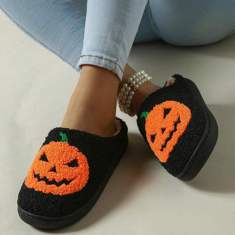 Cozy Winter Fuzzy Slippers Soft Warm Comfortable Closed-Toe Shoes for Indoor Bedroom Pumpkin Plush Slip-On Slippers for Girl House Slipper Halloween