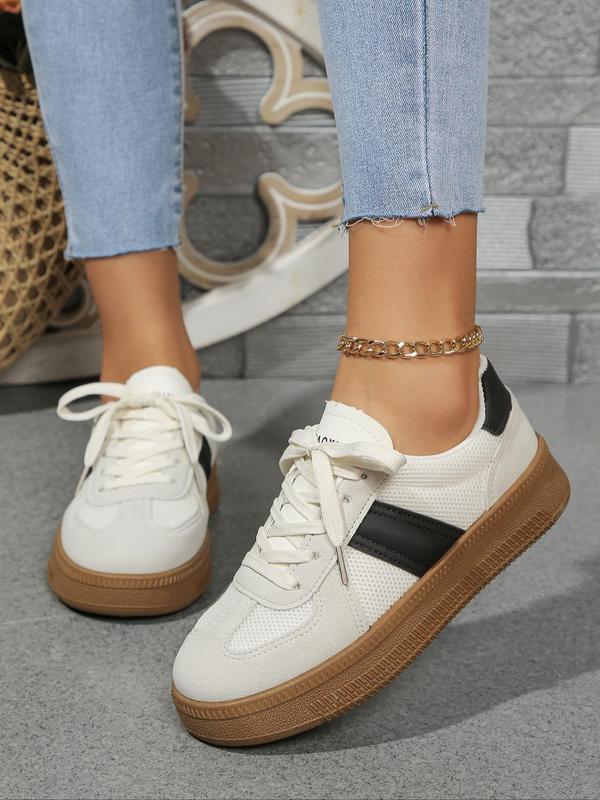 Women's Letter Patched Lace Up Low Top Skate Shoes, Casual Comfortable Platform Shoes for Daily Wear, Female Round Toe Shoes for All Seasons, for Fall