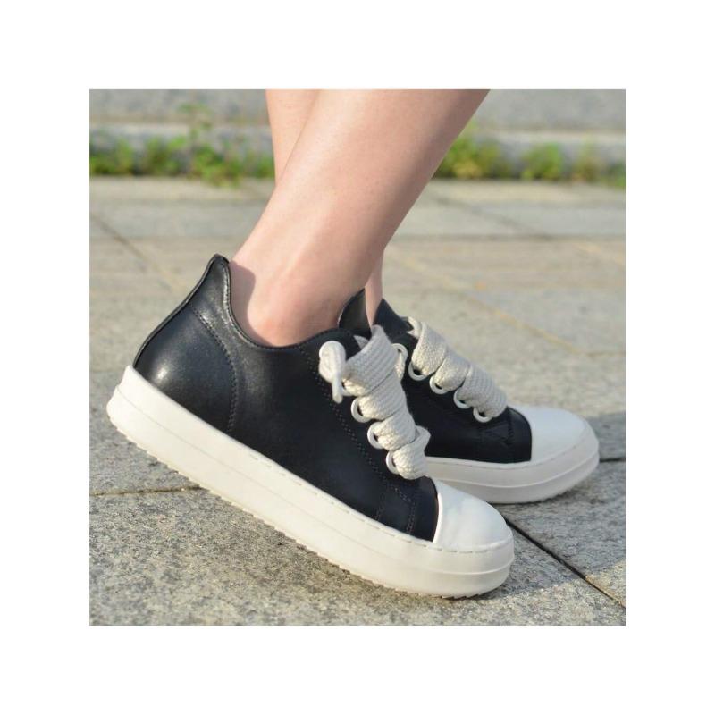 Low-Top Lace-Up Round Toe Chunky Sole Casual Athletic Sneakers