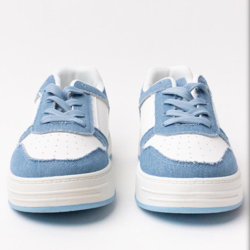 Women’sDenim and White Fashion Sneakers