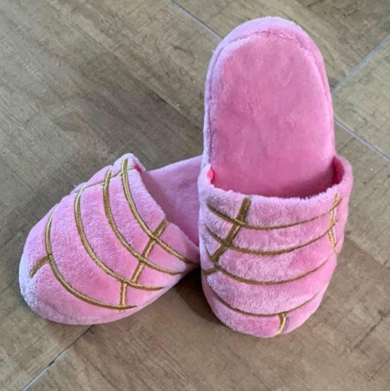 Mexican pan de dulce Slipper, Bread Gift Ideas, Pan Dulce slipper, Birthday gift, Christmas gift, concha slippers