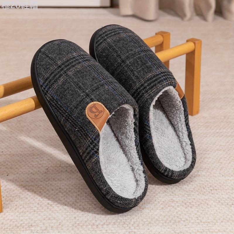 Men's Solid Color Hollow Out Slippers With Warm Plush Lining, Comfy Non Slip Durable Thermal Slides, Men's Winter Indoor Footwear Flipflop Shoe