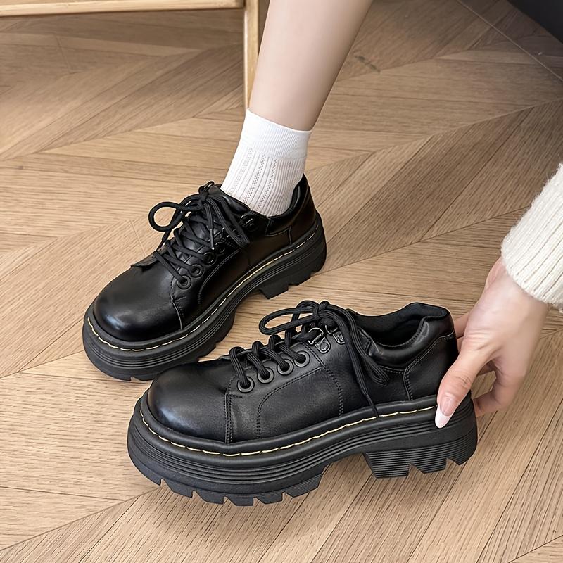 A Pair of Vintage-Style All-Season Platform Shoes, Suitable for Women, Casual Lace up Oxford Shoes, Made of Artificial Material Upper, Cloth Lining and Insole, Pu Sole-Multi-Functional Retro University Style Shoes